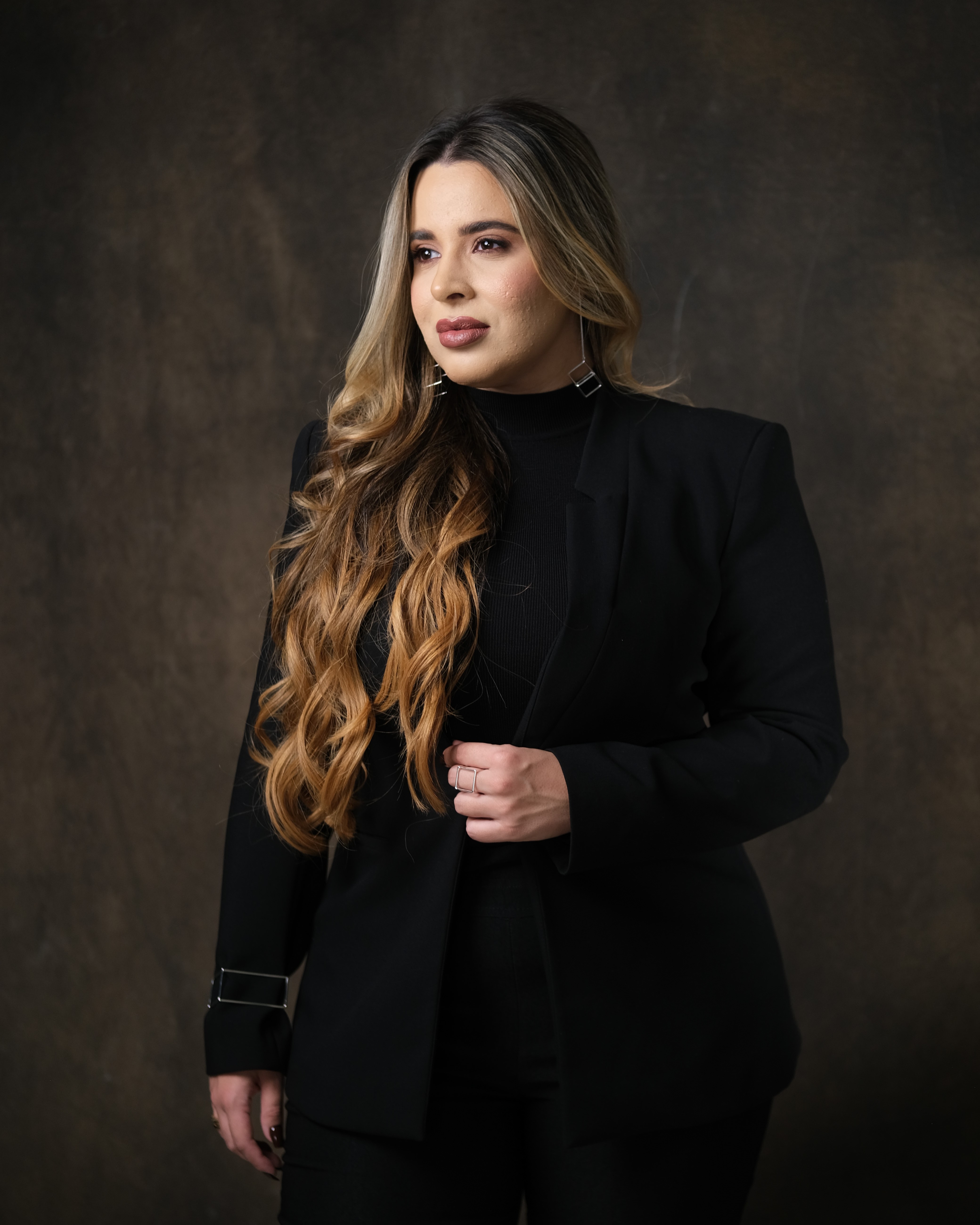 Amanda Mecenas em atendimento estratégico